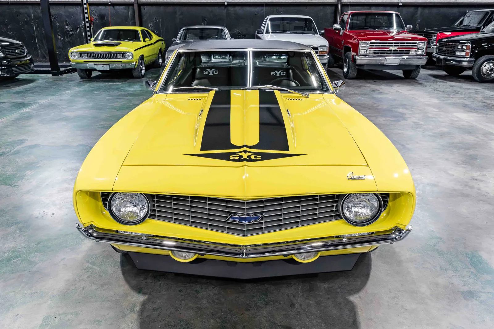 1969-Chevrolet-Camaro-Daytona Yellow-690038-40.jpg